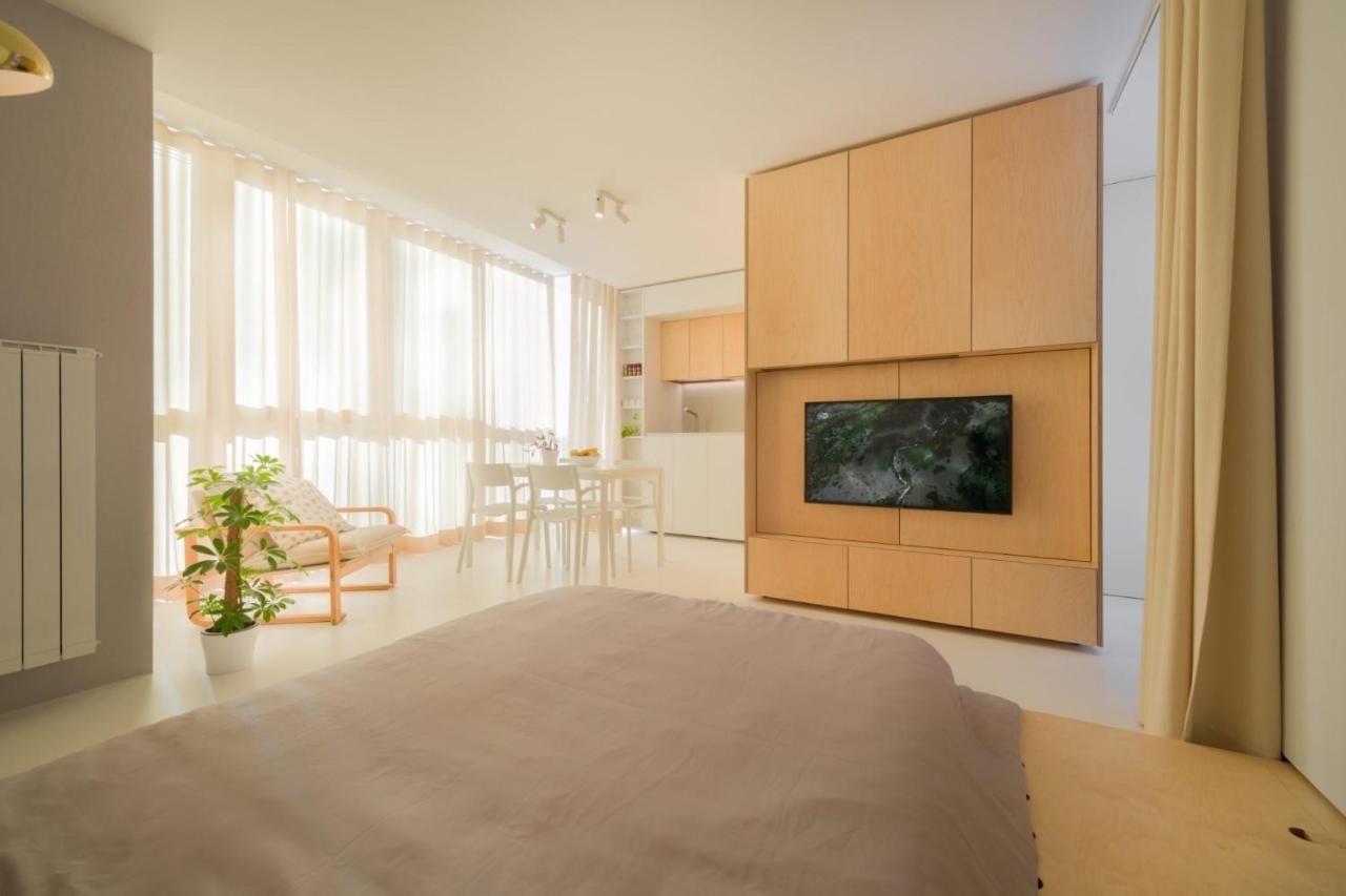 Elegant Studio Apartment With Panoramic View Nova Gorica Luaran gambar
